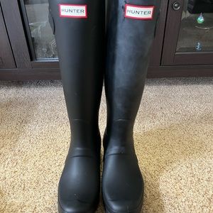 NWT Hunter Boots